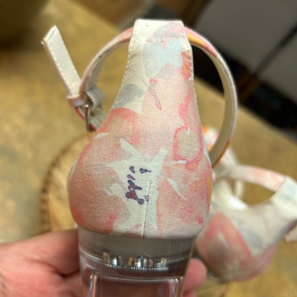 NaturalizerJoy Sandals with Transparent Block Heels - Picture 9 of 15